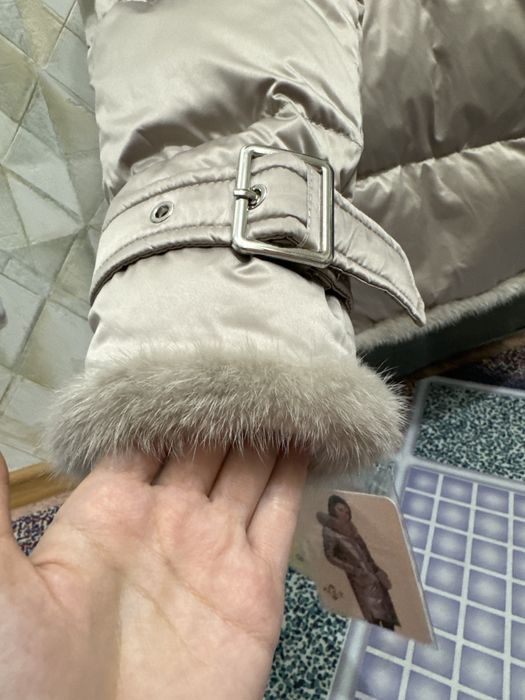 Продам зимний пуховик