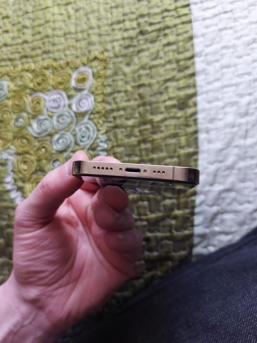 Продам iphone13 pro 128Gg