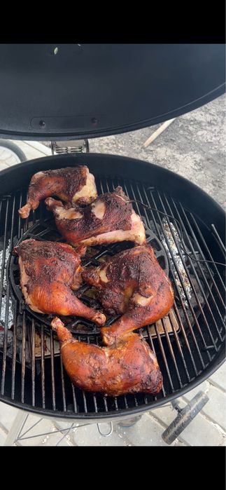 Сдам в аренду угольный гриль WEBER