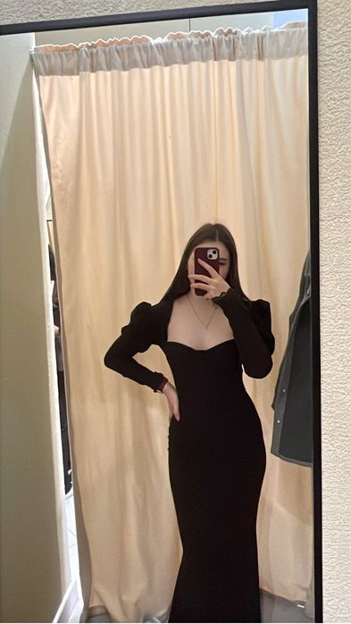 Женское платье вечернее