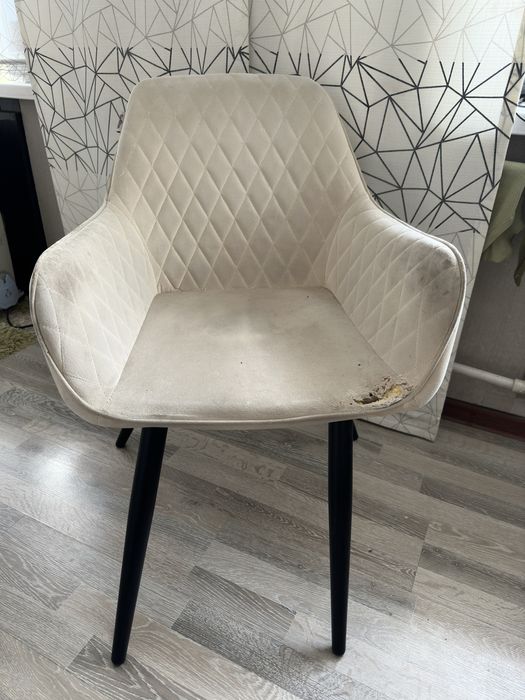 Продам два кресла