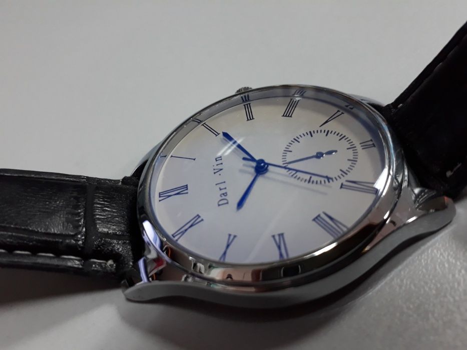 Шикарные мужские наручные кварцевые часы "Yazole". Акция. Рассрочка