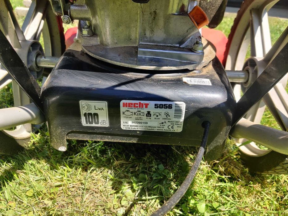 Motocoasa cu disc rotativ Hecht 5056