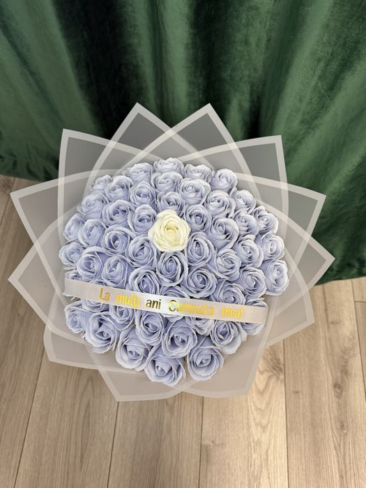 51 trandafiri de sapun