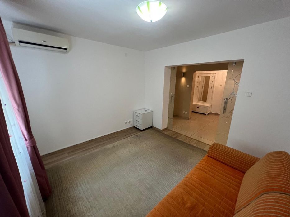 Apartament 4 camere Titan de închiriat lux metrou