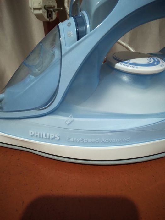 Продам утюг Phillips