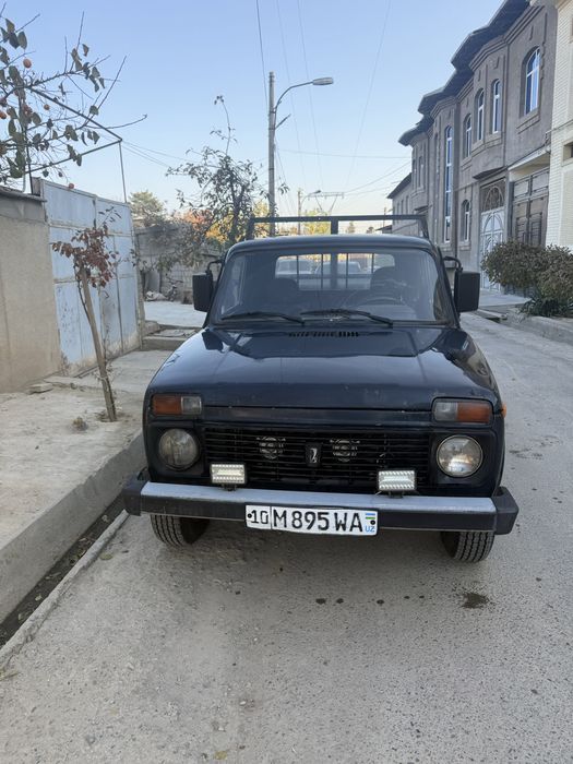 Нива пикап сотлади холати зор олас минас