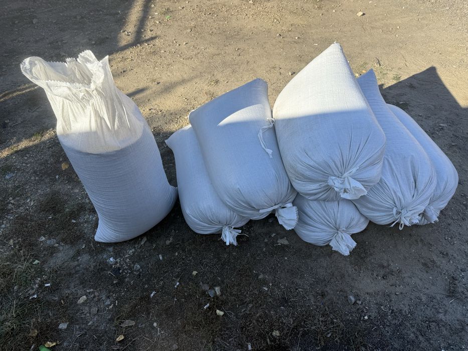 Продам чистый, сухой ячмень