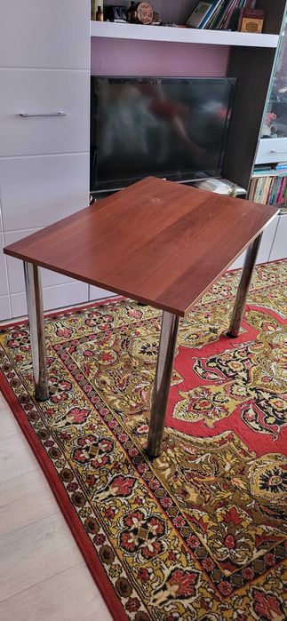 Продам кухонный стол