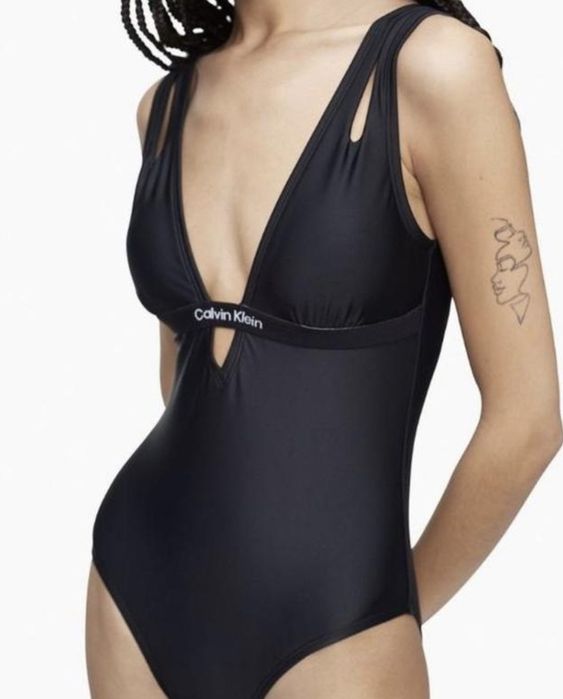 Продам купальник