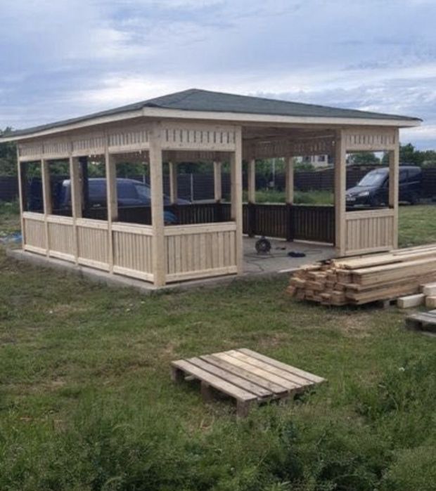 Vând foișoare terase pergole Magazii de depozitare