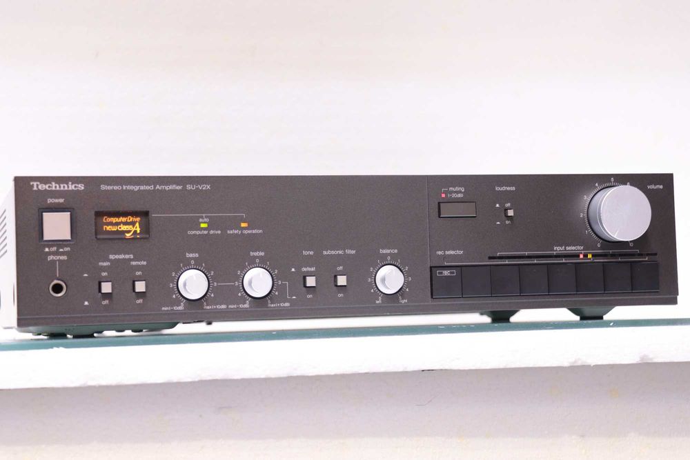 Statie Technics SU-V2X Computer Drive New Class A,Japan.