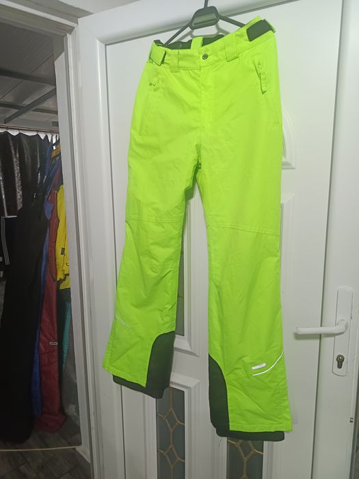 Pantaloni ski toate mărimile disponibile