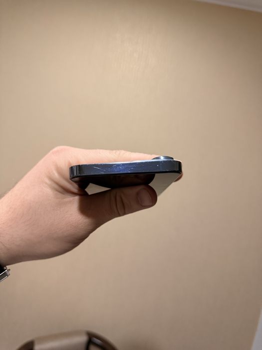 iphone 13 pro max экран точка