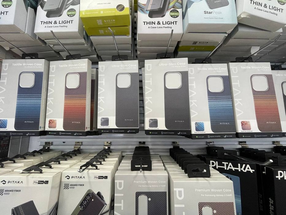 Pitaka Case Carbon Original iPhone 16 (2024) (Оптом и в Розницу)