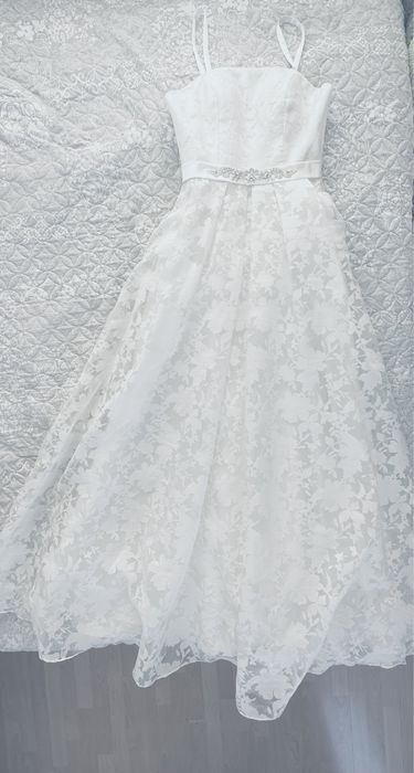 Булчинска / сватбена рокля