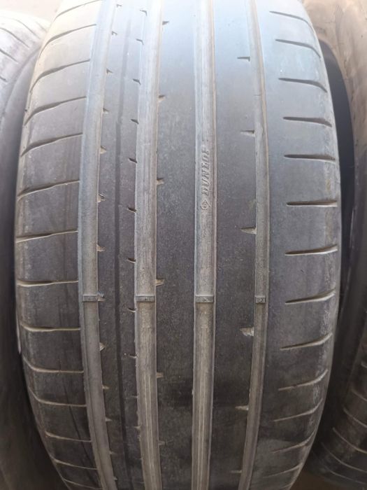 215/55/17 4броя Dunlop SportMaxx.Гумите са в много добро състояние