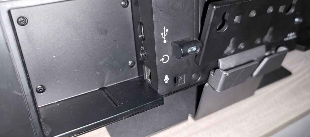 Poly Studio камера за конференция