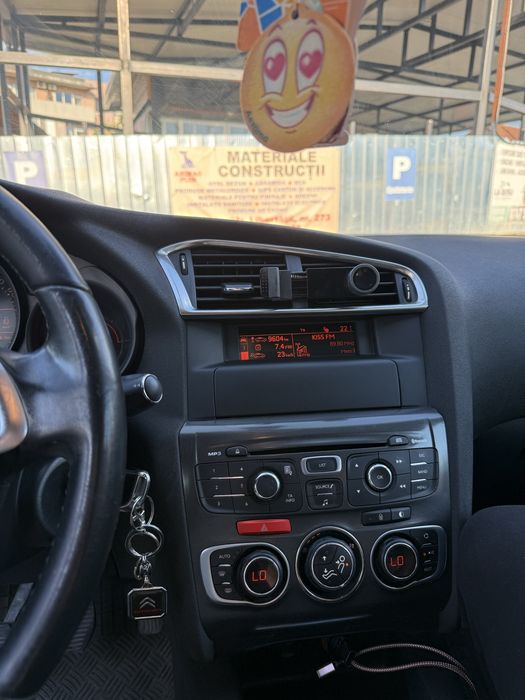 Citroën C4 Hatchback – 2011 | 1.6 Diesel