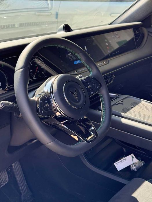 Продается VOYAH FREE 4WD hybrid 318km 2025 версия