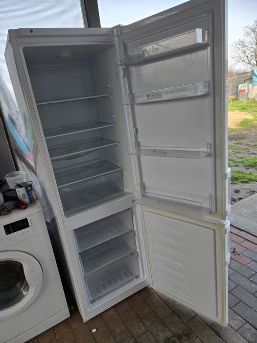 Conbina frigorifica Artic,pt cei intenești de mai multe detali,Sunati