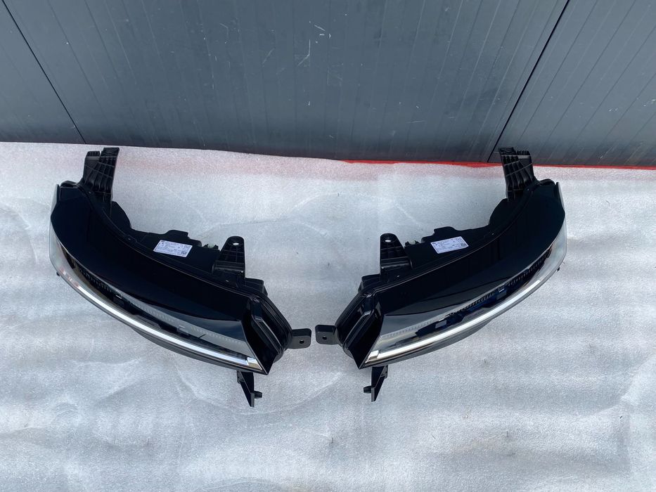 Far Faruri complete Pure Led Renault Megane E Tech noi originale