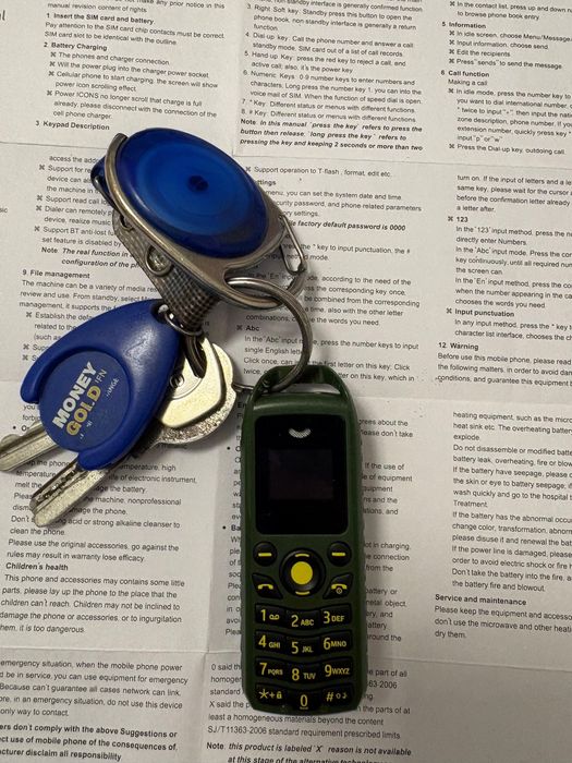 Mini telefon mobil breloc chei