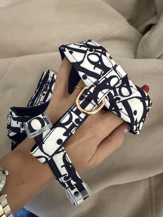 Нагръдник за малко куче