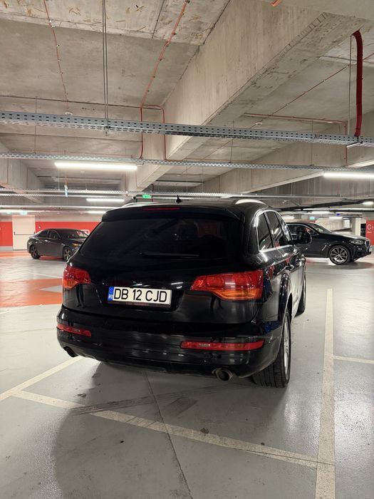 Audi Q7 Autoutilitara 3.0 BUG