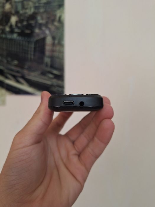 [Новый] Yangi Novey 106 (1 yil kafolat) 1 SIM, Bez kamera, bez fleshka