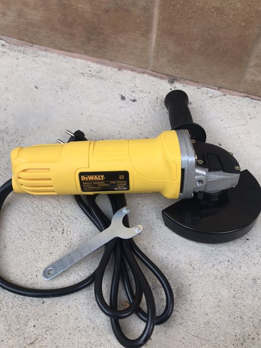 Флекс ъглошлайф Dewalt 125мм 1250W шлайф ДеВалт ракета de walt D4032