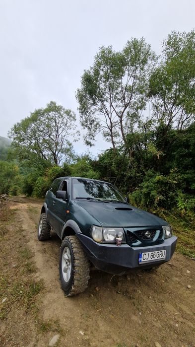 Nissan Terrano 2