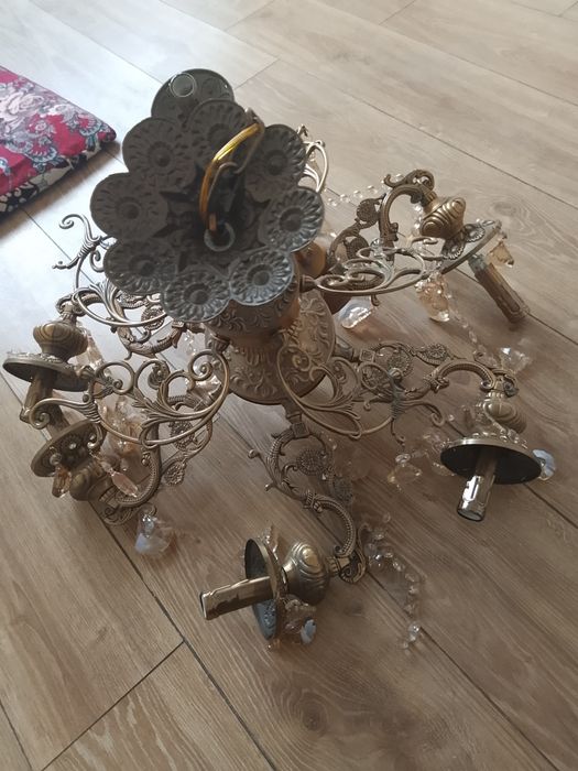 Лустра сатылады жақсы