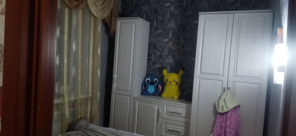 Продам 2 комнатную квартиру..