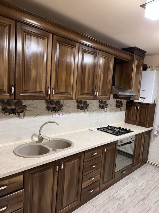 Inchiriez apartament 2 camere decomandat, 50 mp, 2 balcoane, 1500 lei