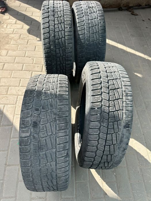 Продам зимние шины