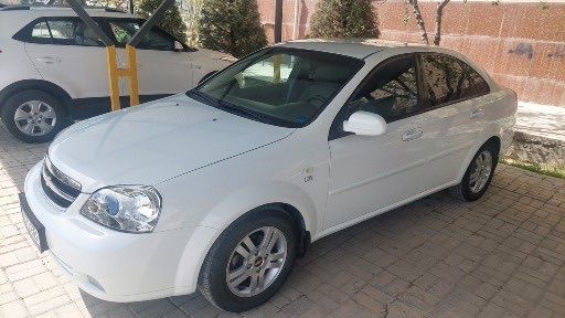 Lacetti 1.8 2012