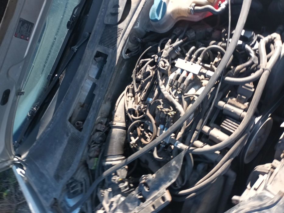 Пасат 5.5  ,passat 5.5 2003г ,2.8 газов инжекцион 4х4 на части,