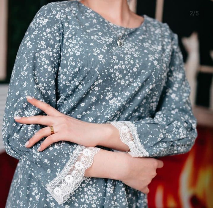 Продам новое платье