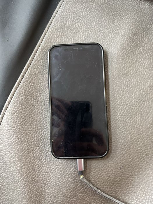 Iphone12 utlizat baterie 85