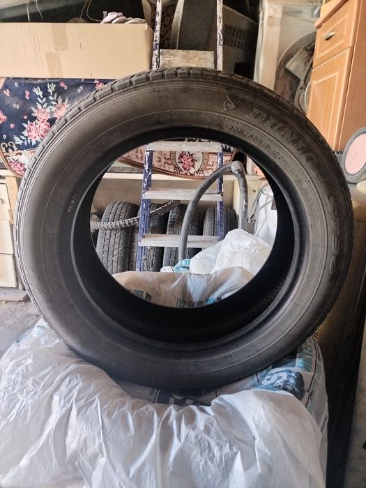 DUNLOP шины R18, 235,55