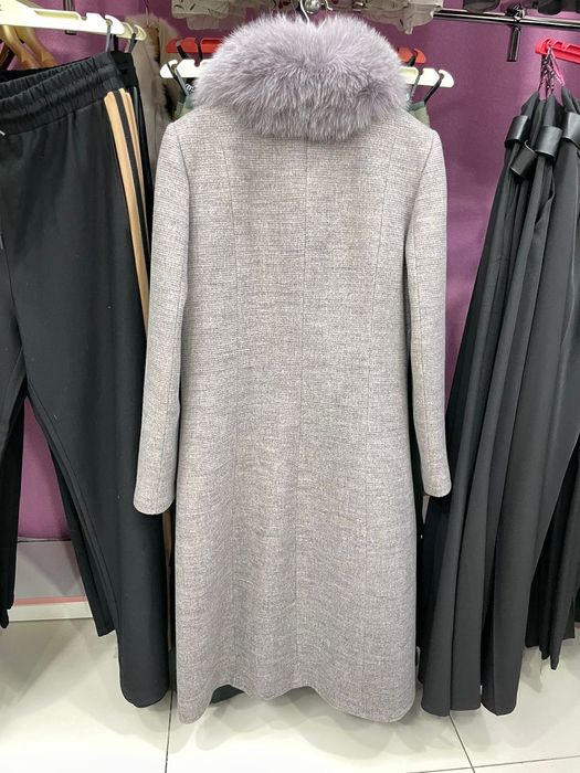Пальто новый 30000