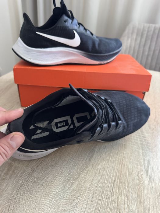 Маратонки nike 45