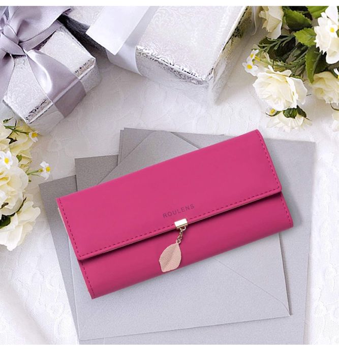 Дамско портмоне