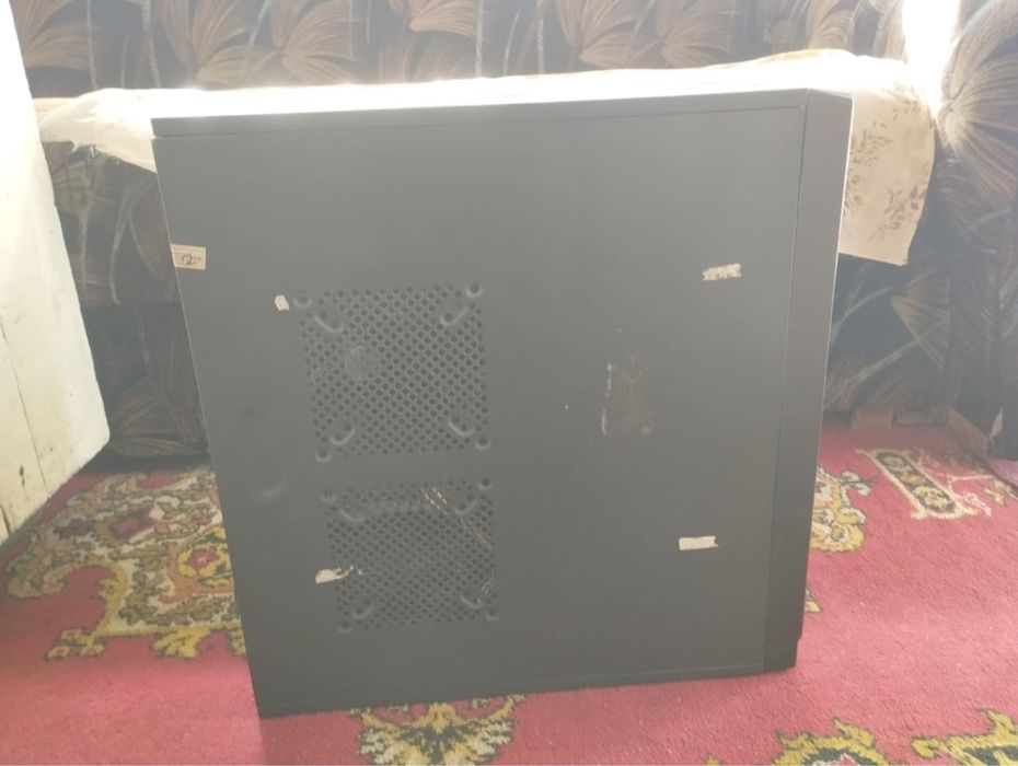 Продам полностью Комп с аксессуарами