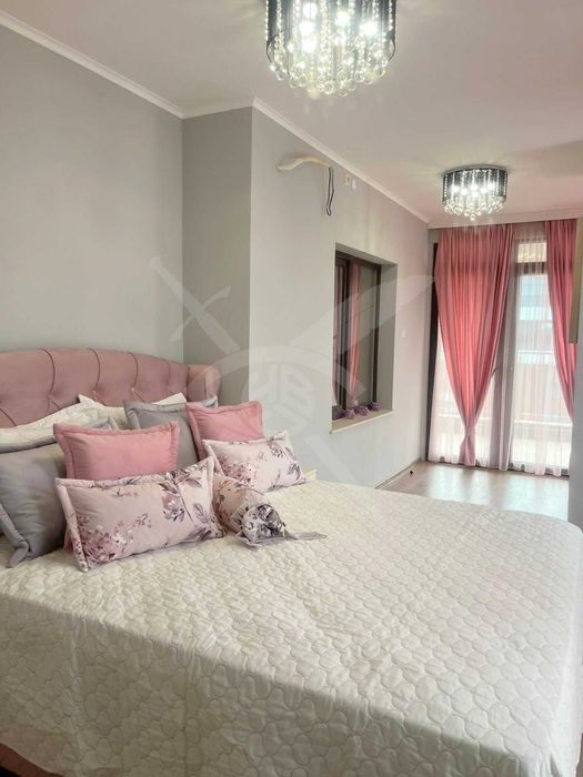 Продава се Тристаен апартамент в Пловдив, Христо Смирненски - 135 кв.м за 1535 €/кв.м - Снимка #5