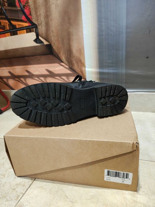 Дамски боти от естествена кожа