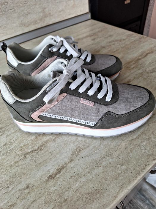 Дамски маратонки Esprit