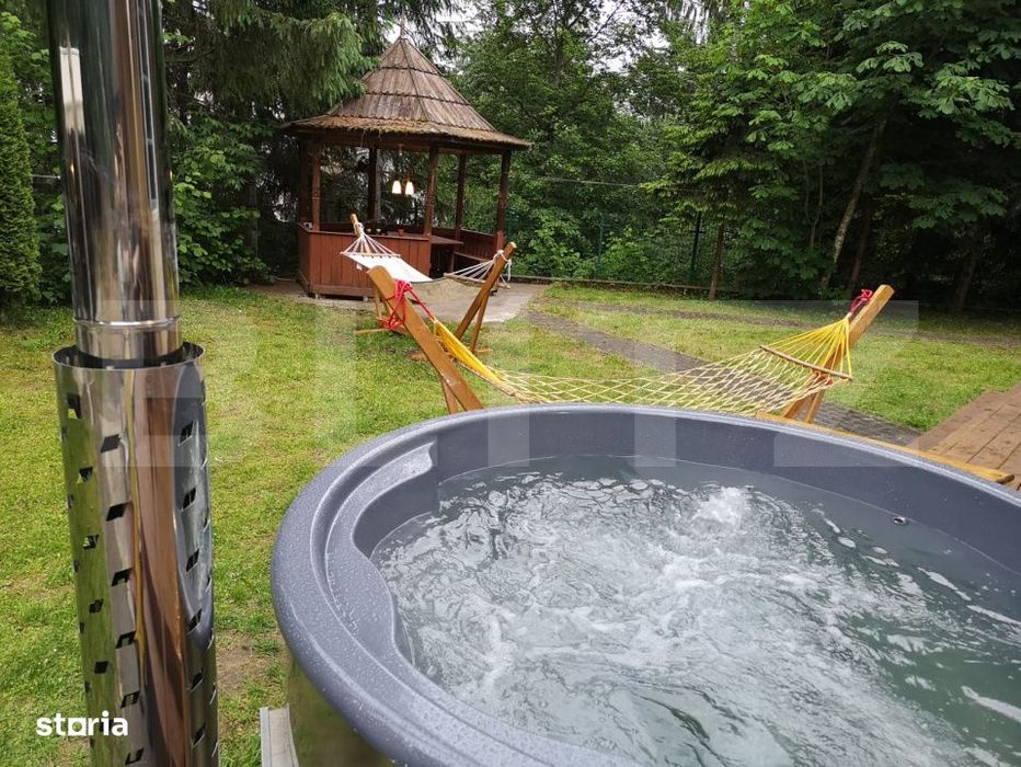 Investitie rara la Colibita – 3 cabane aproape de lac, ideale pentru