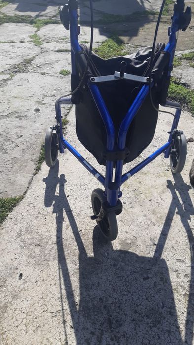 Carut persoane dizabilitati